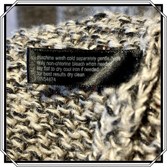 The Limited  Chunky Cowell Neck Gray and Black Long Sleeve Sweater Size … - Picture 8 of 10